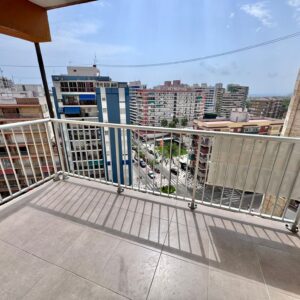 Piso en venta en Calle del 25 d'Abril, 57